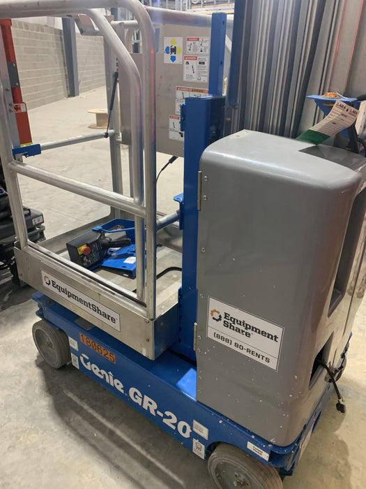 2021 GENIE GR-20