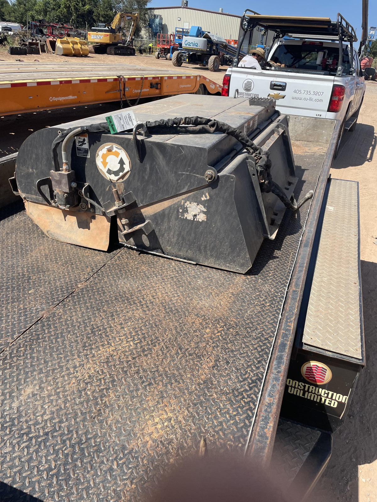 2019 PALADIN Sweepster SB72