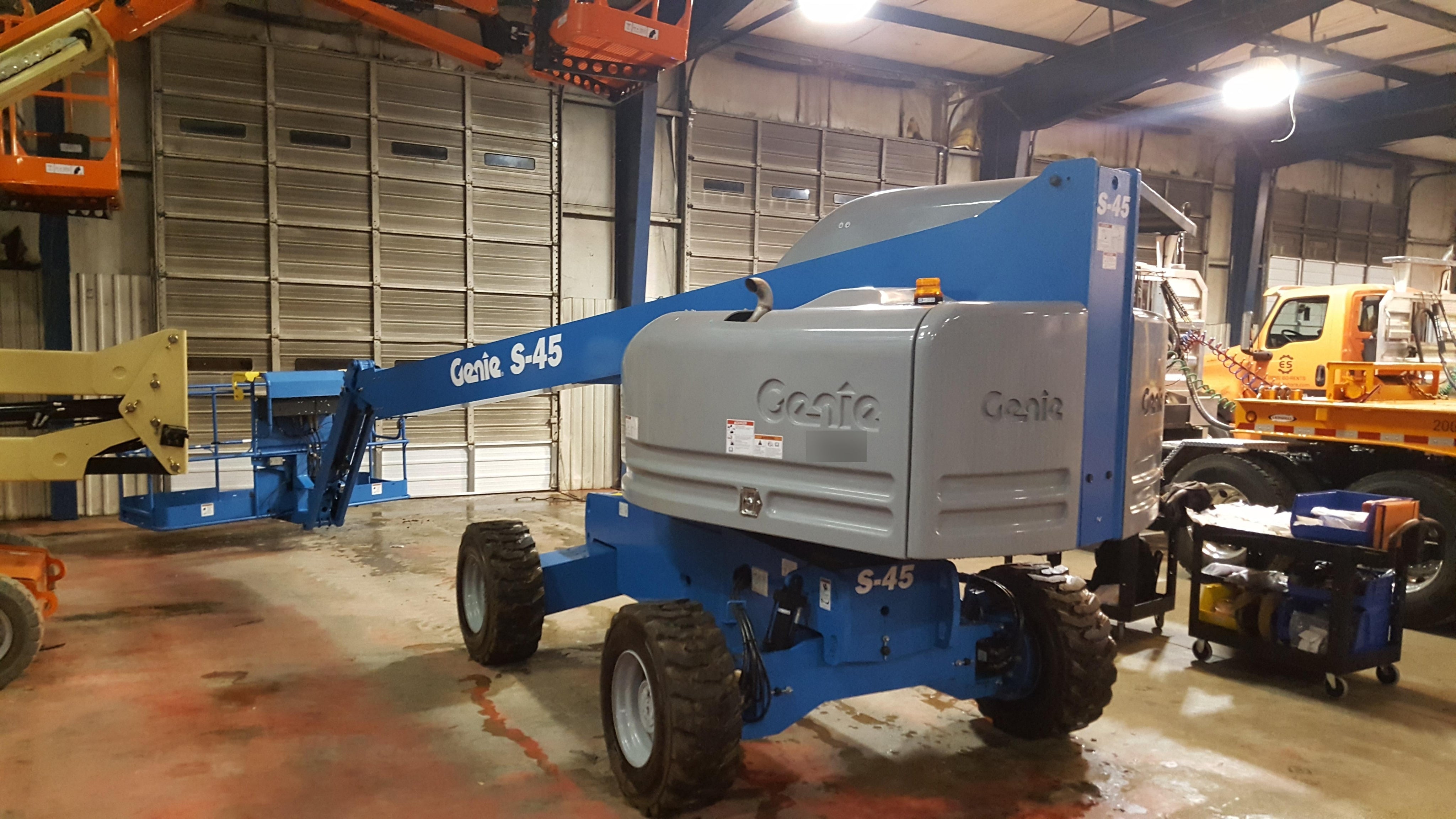 2018 GENIE S-45