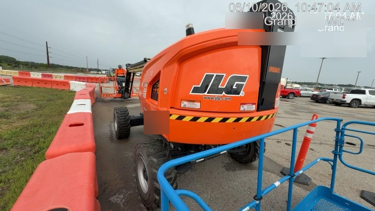 2025 JLG 460SJ