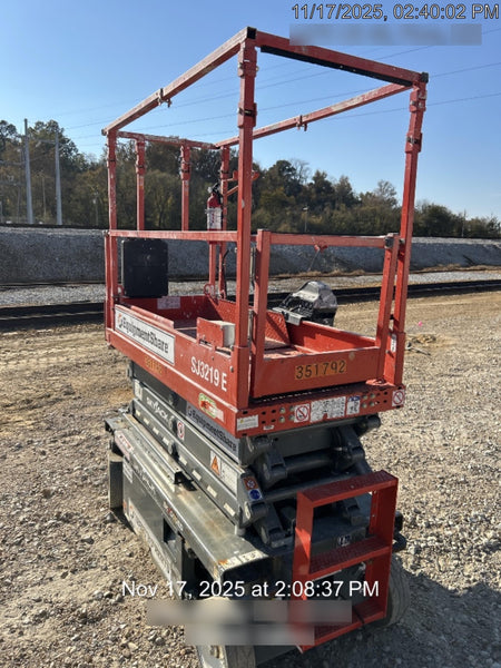 2023 SKYJACK SJ3219