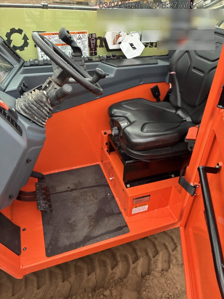 2025 JLG 519