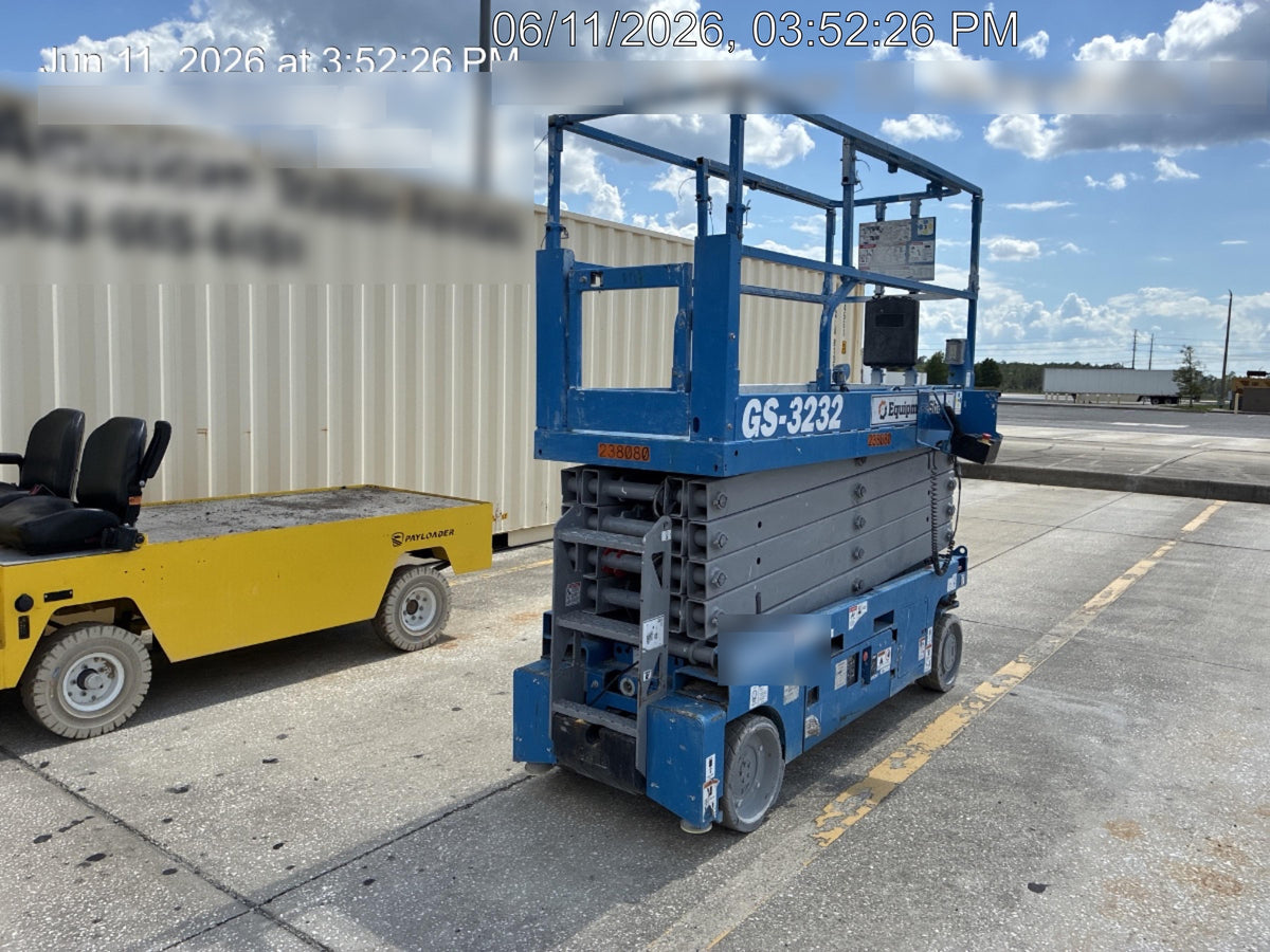 2022 GENIE GS-3232