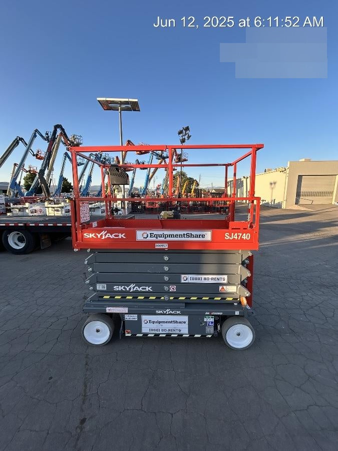 2022 SKYJACK SJ4740