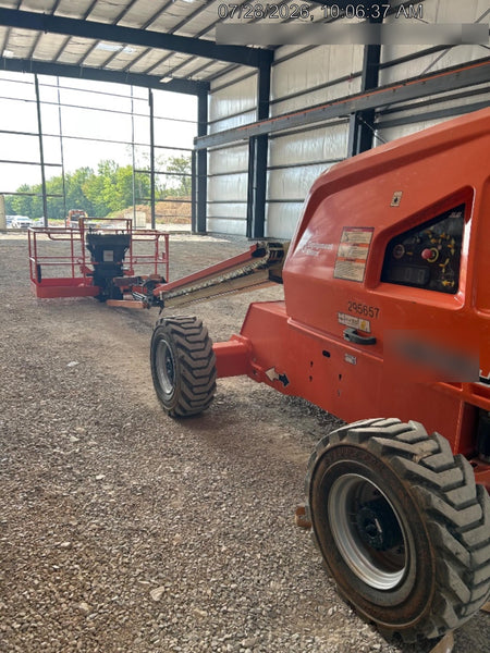 2023 JLG 460SJ