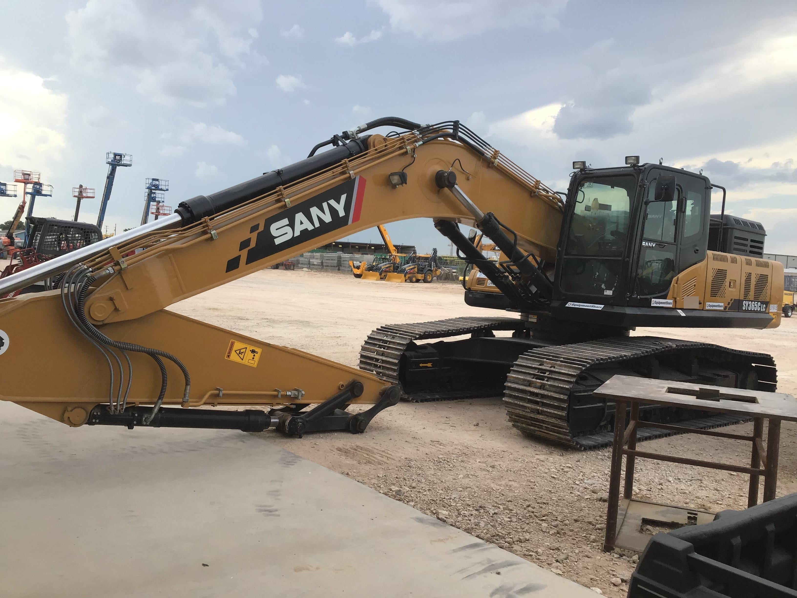 2019 SANY SY365C LC