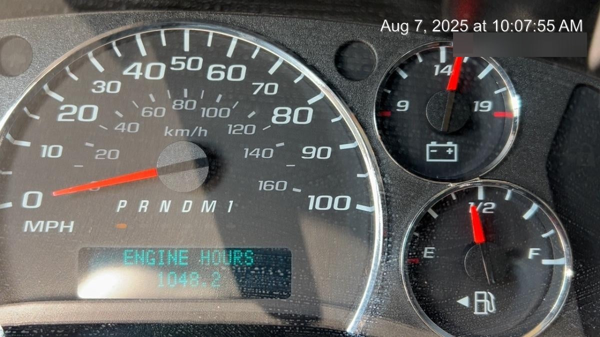 2023 CHEVROLET Express Van - Rental