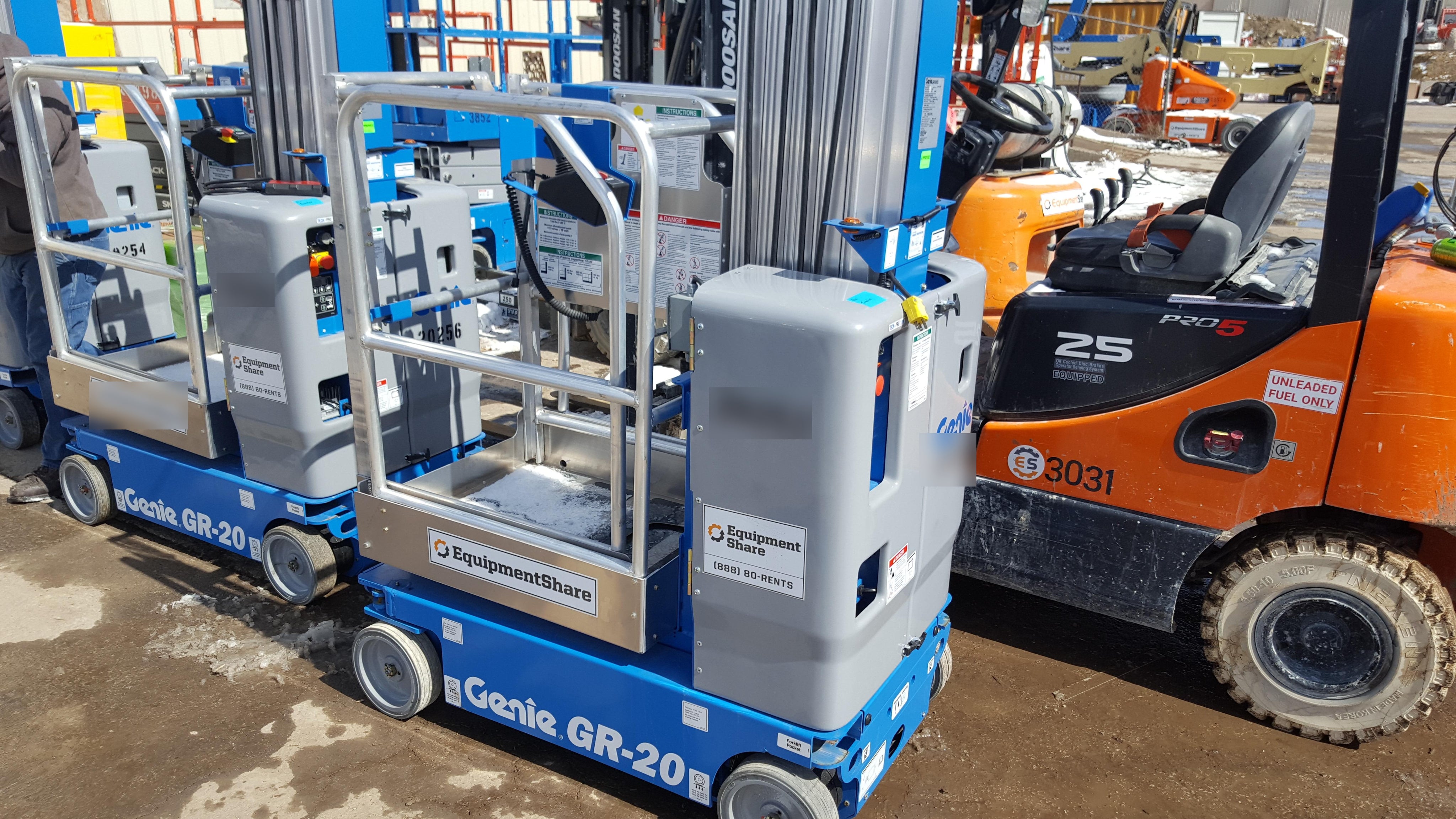 2018 GENIE GR-20