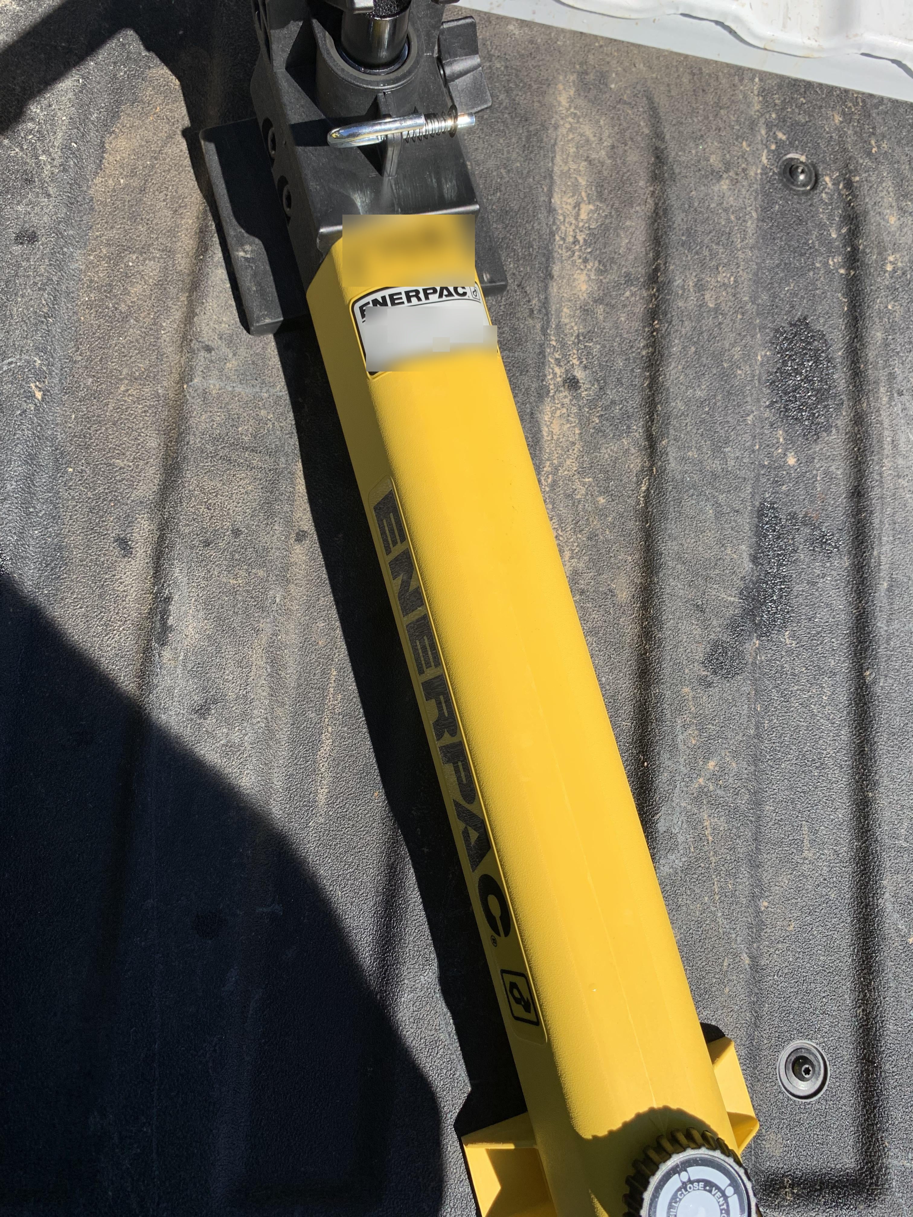 2021 ENERPAC P392