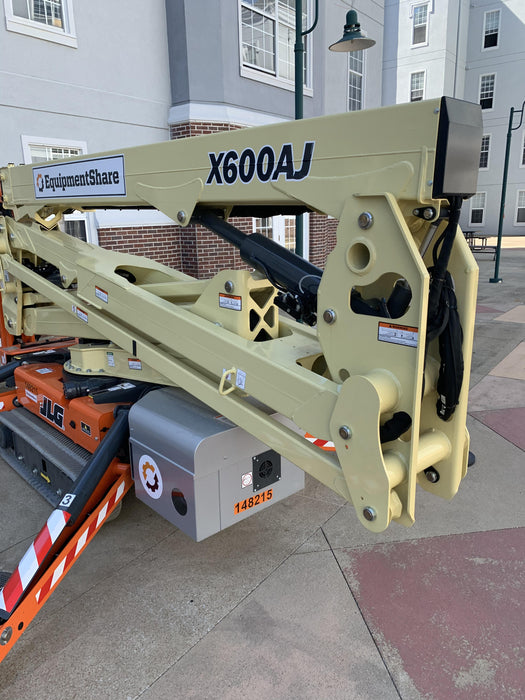 2021 JLG X600AJ