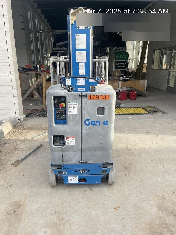 2021 GENIE GR-20