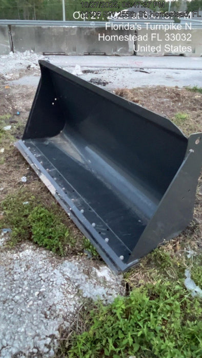 2023 CASE 1.5 cu yd Bucket - Case