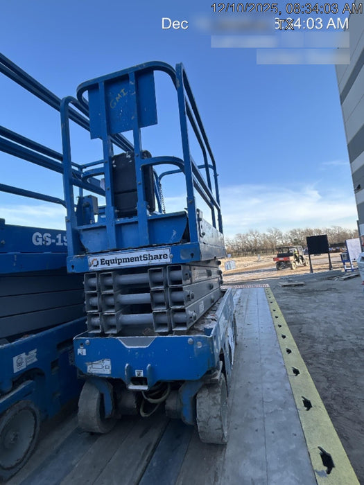 2019 Genie GS-1930 Fixed Rails with Chain Entry