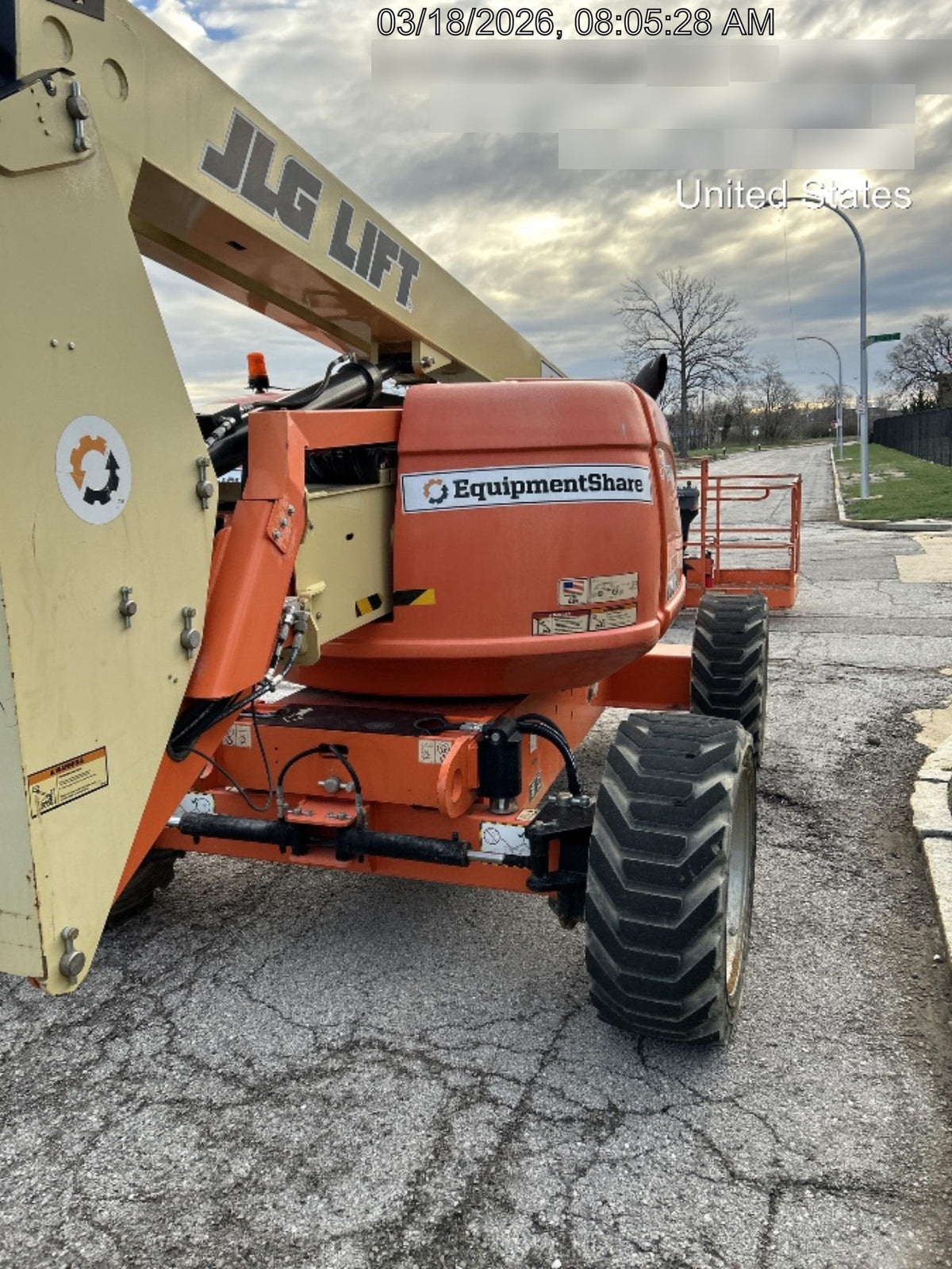 2021 JLG 600AJ