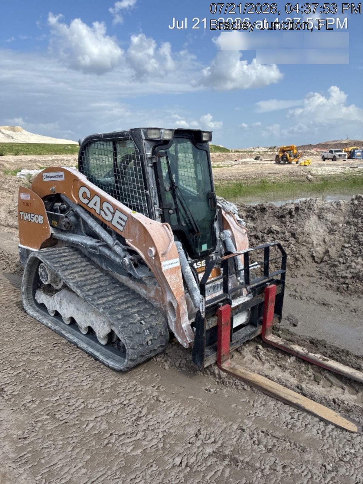 2023 CASE TV450B