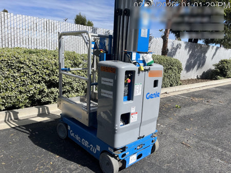 2021 GENIE GR-20