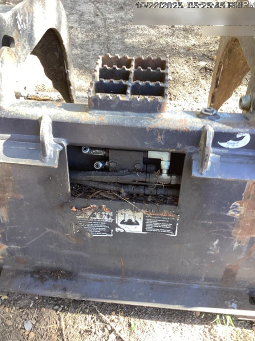 2018 PALADIN 76" Scrap Grapple Bucket - Paladin