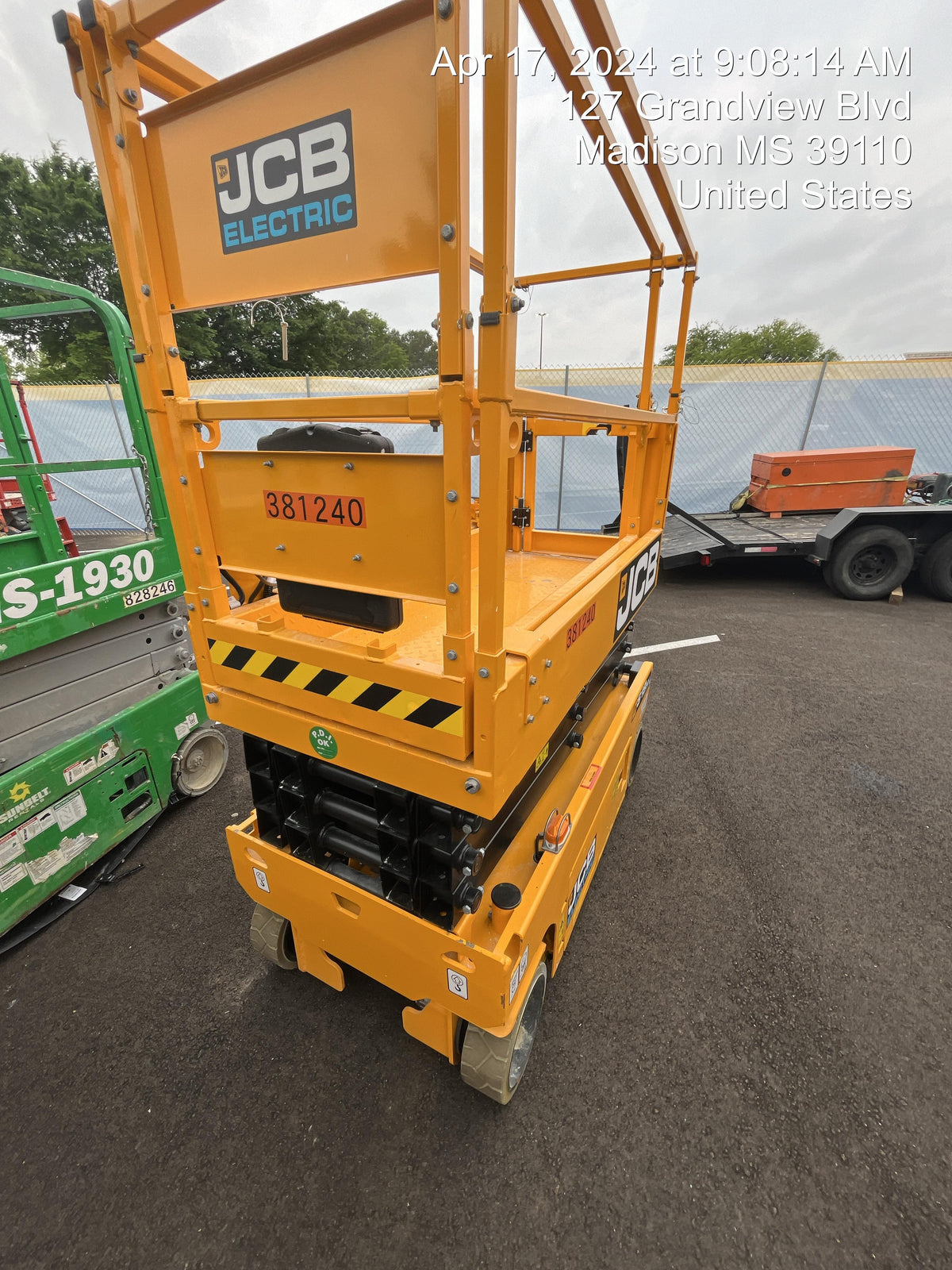 2024 JCB S1932E