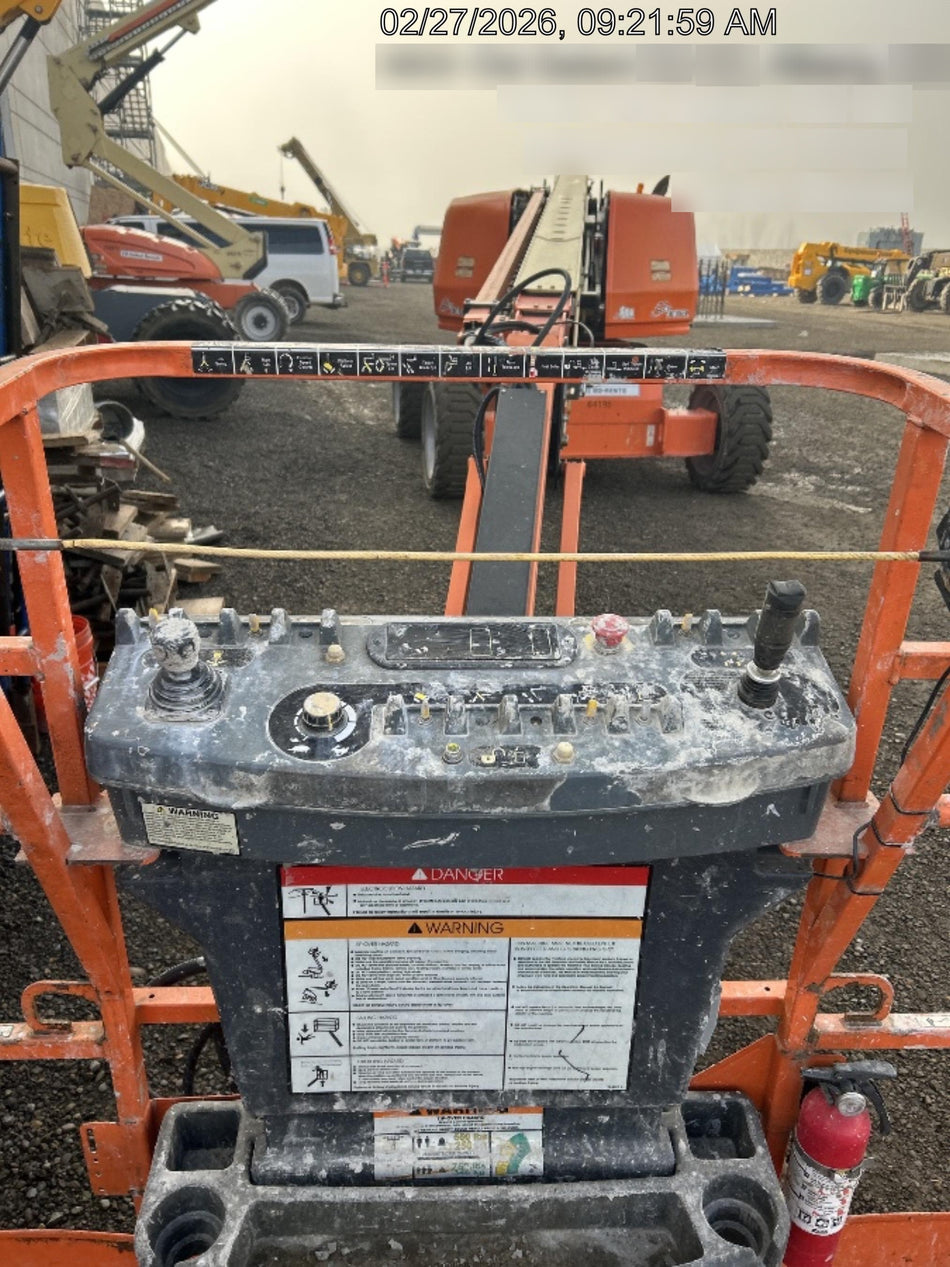 2020 JLG 660SJ