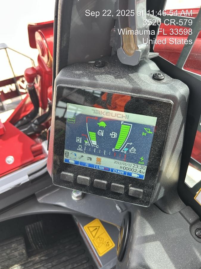 2025 TAKEUCHI TL12V2-CR