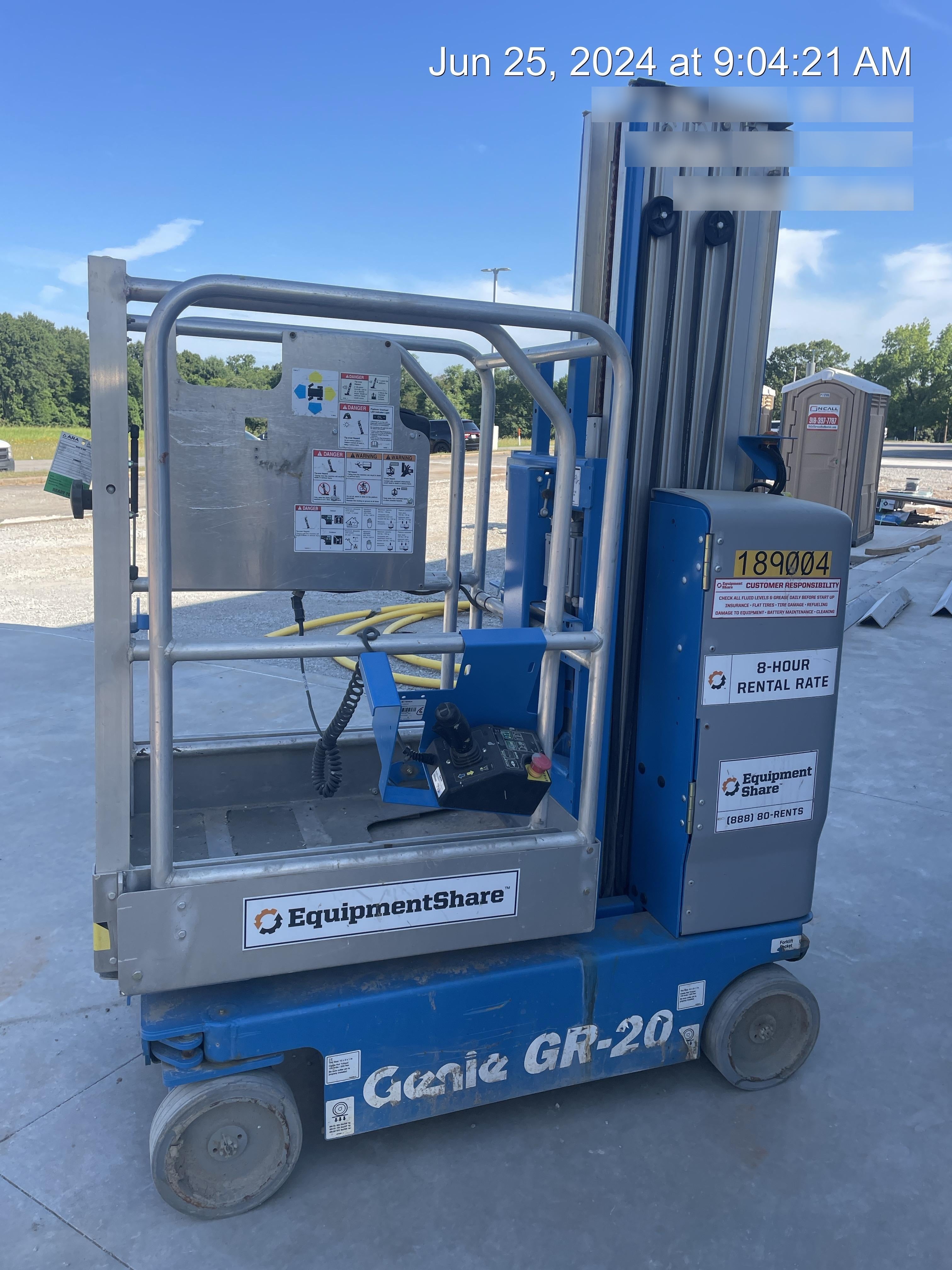 2021 GENIE GR-20