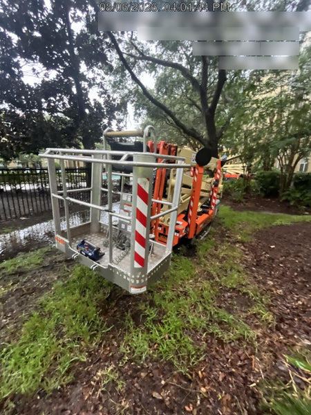 2021 JLG X600AJ