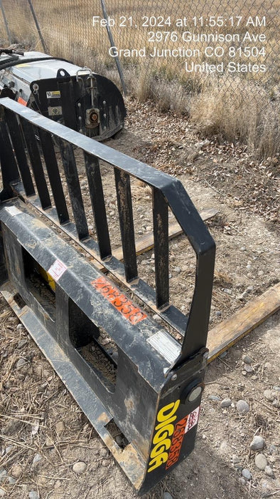 2022 DIGGA 48" Pallet Forks - Digga