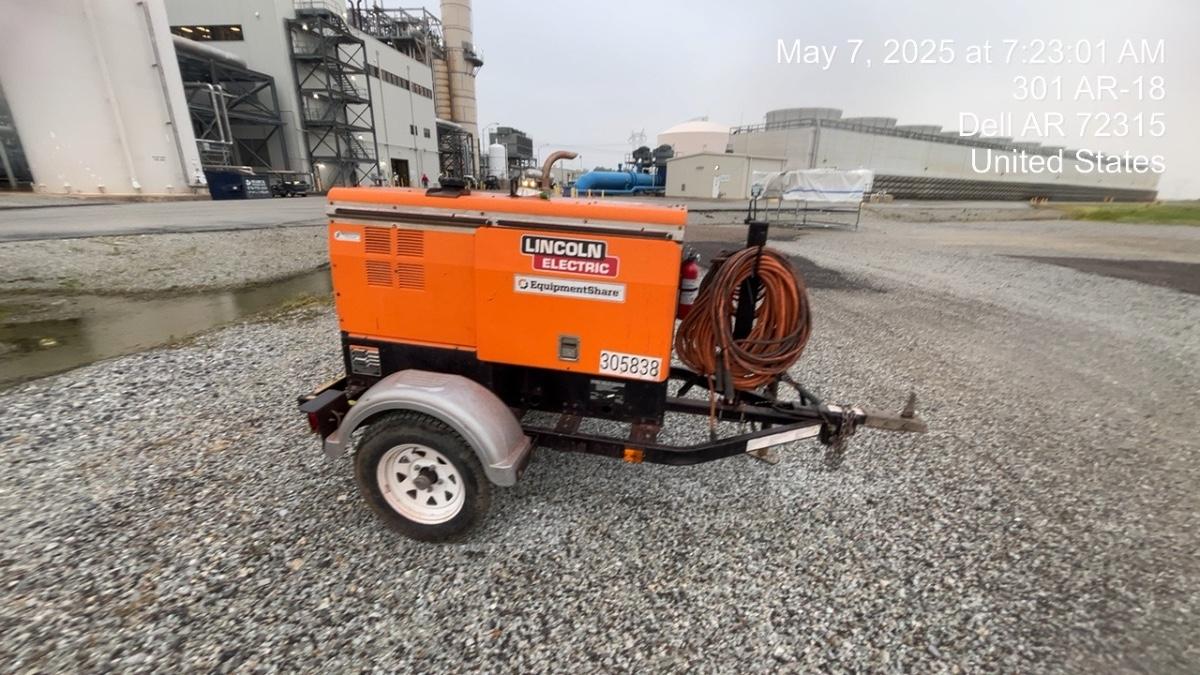 2023 Lincoln Electric LE400 Kubota V1505, Trlr, Cable Rack, Light Kit, ES Decals, T3