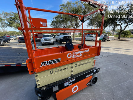 2022 JLG R1932