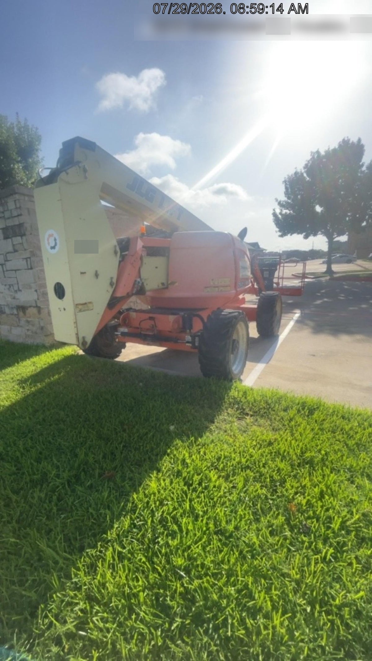2019 JLG 600AJ