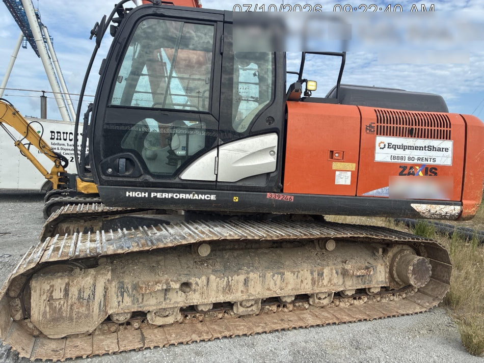 2023 HITACHI ZX210LC-6