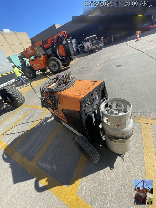 2021 Lincoln Electric Ranger 305 LPG LPG One-Pak (includes undercarriage, tank holder & tank strap) ORANGE