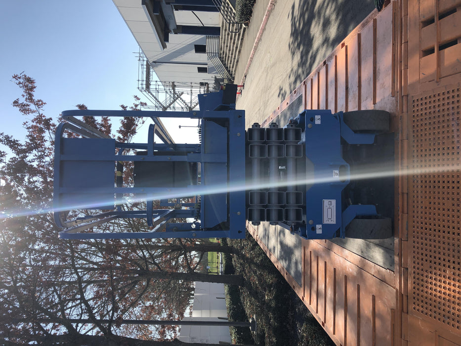 2019 Genie GS-1930 Half Height Swing Gate, 800W Inverter