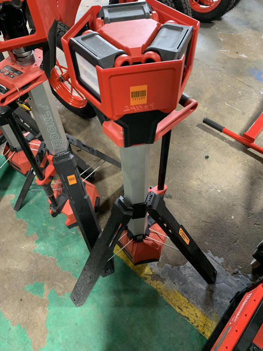 2022 MILWAUKEE 2136-20