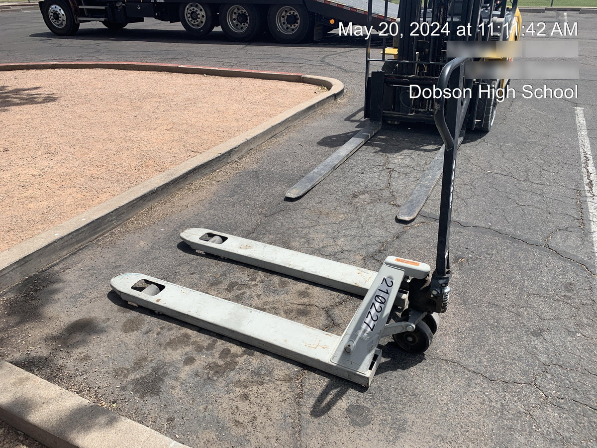 2022 STRONGWAY 4400 lb Pallet Jack