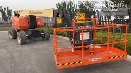 2025 JLG 800AJ