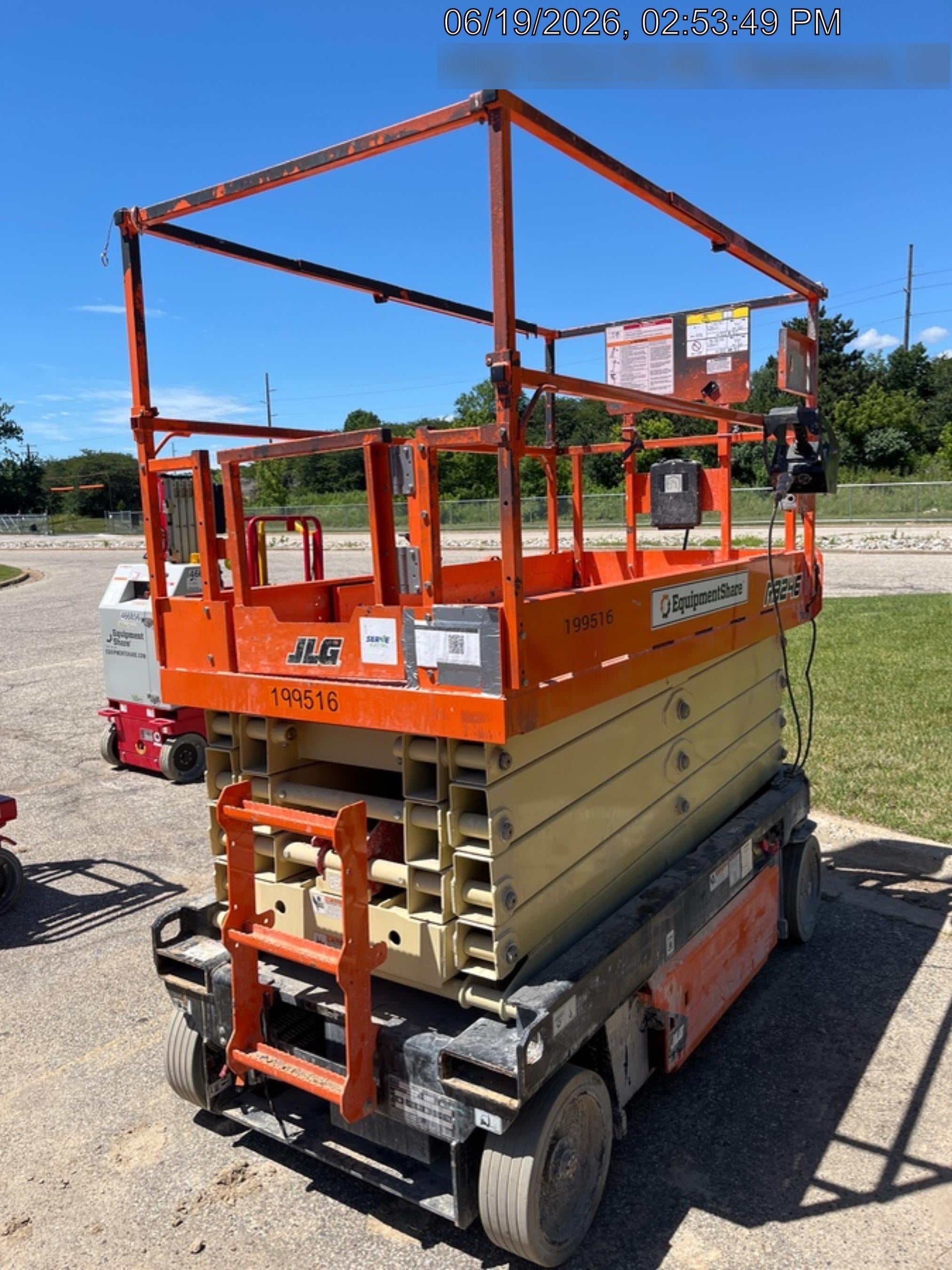 2021 JLG R3246