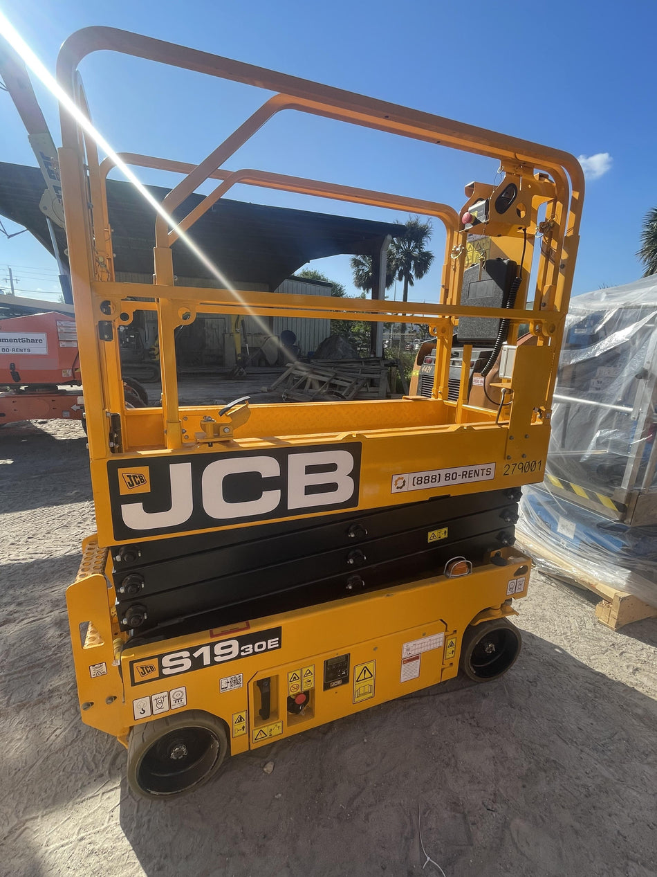 2023 JCB S1930E