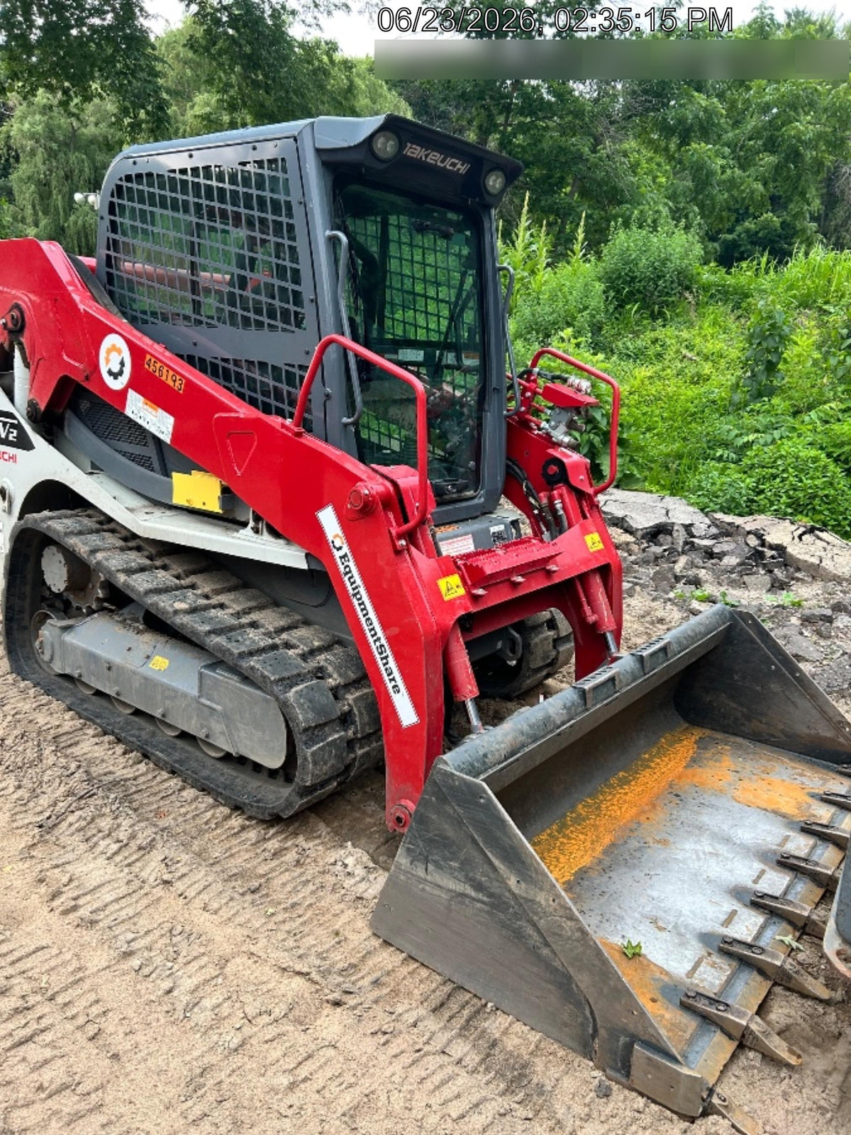 2024 TAKEUCHI TL10V2-CR