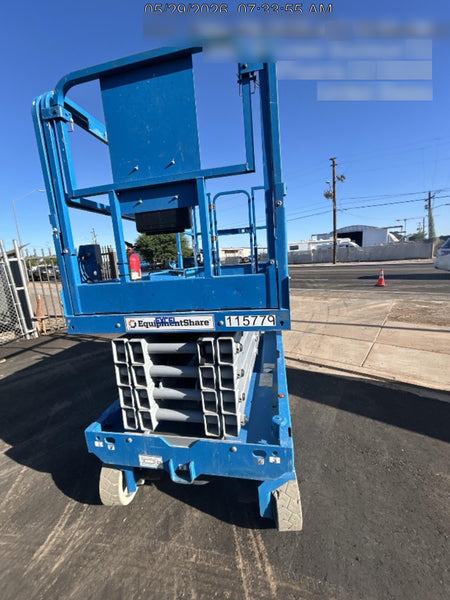 2020 Genie GS-3246 Standard, Folding full height swing gate