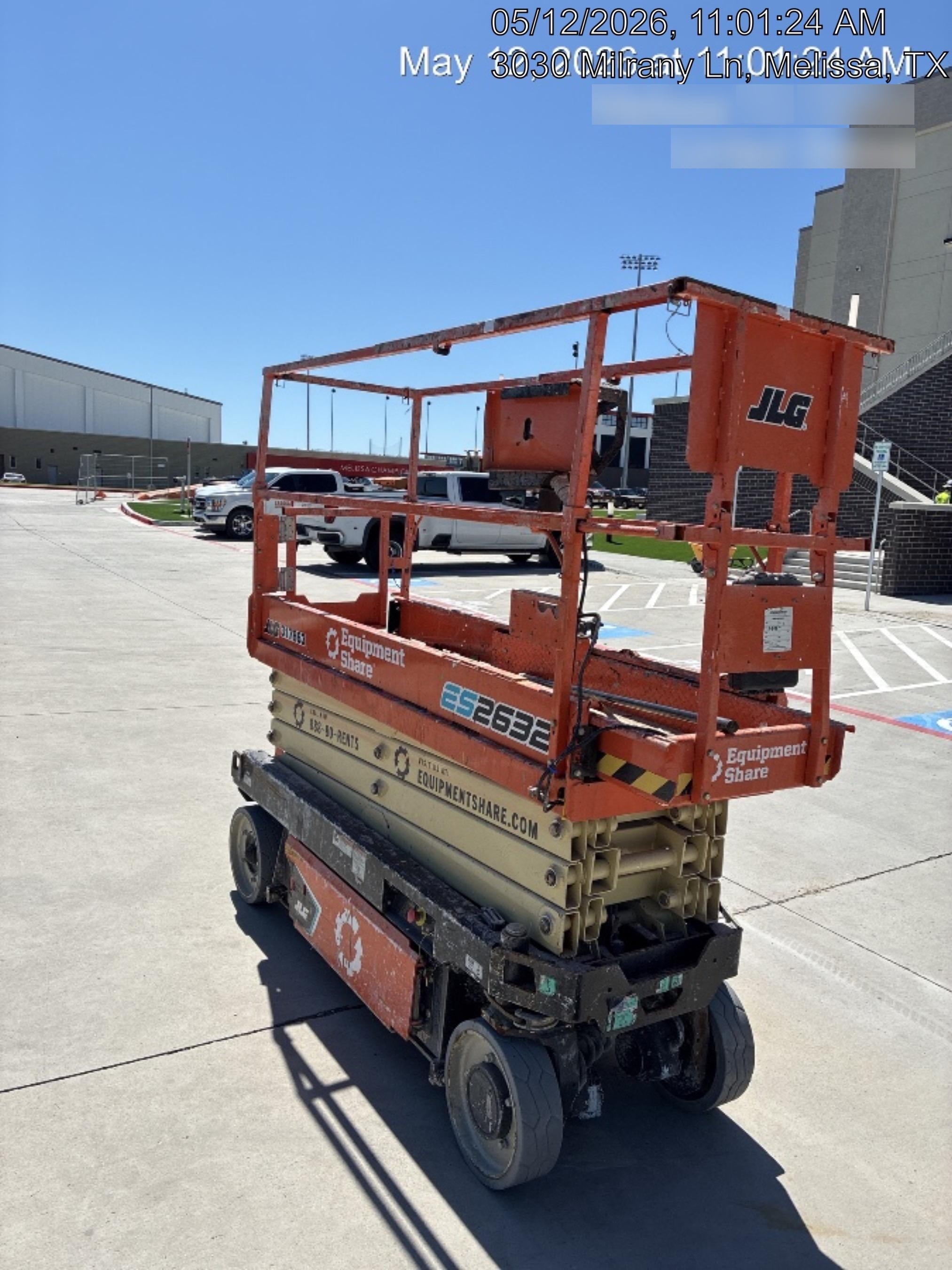2023 JLG ES2632