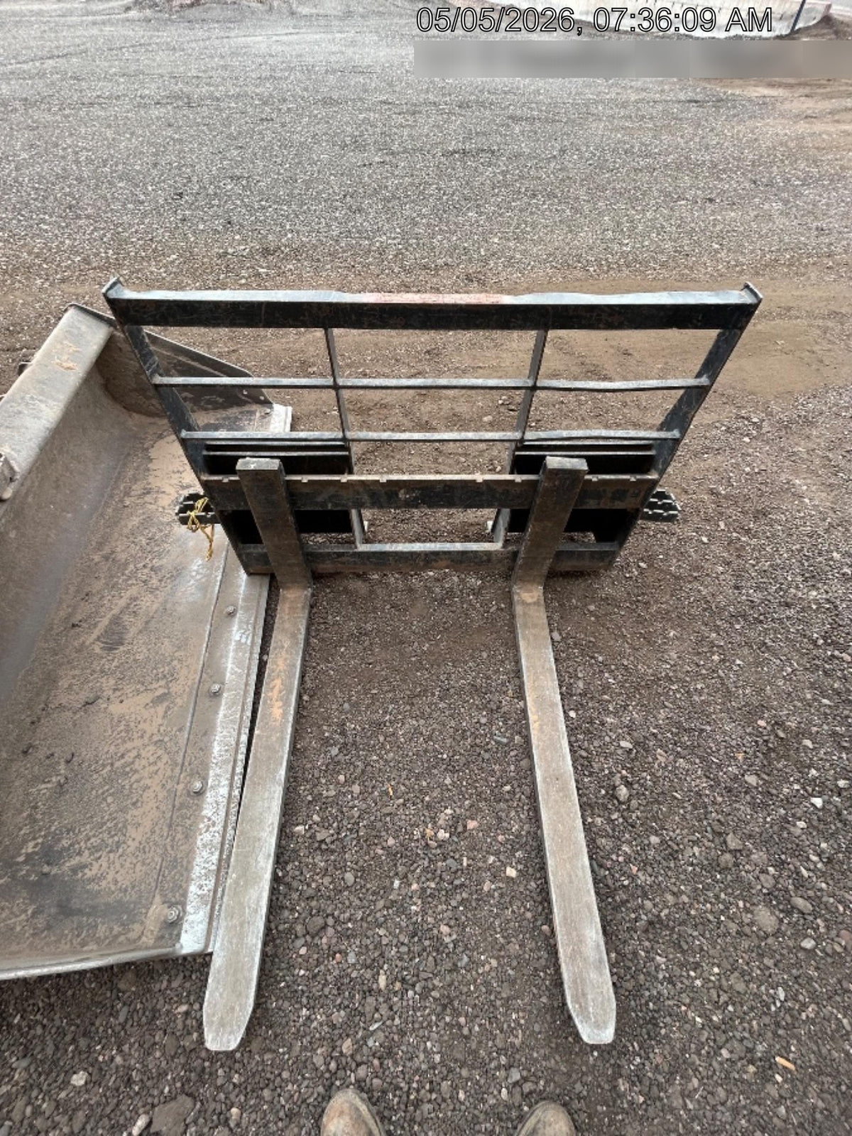 2022 ARROW MATERIAL HANDLING 48" Pallet Forks - Arrow