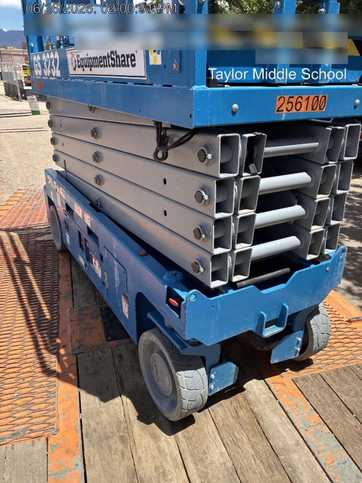 2022 GENIE GS-3232