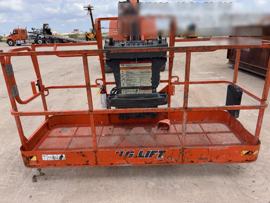 2021 JLG 660SJ