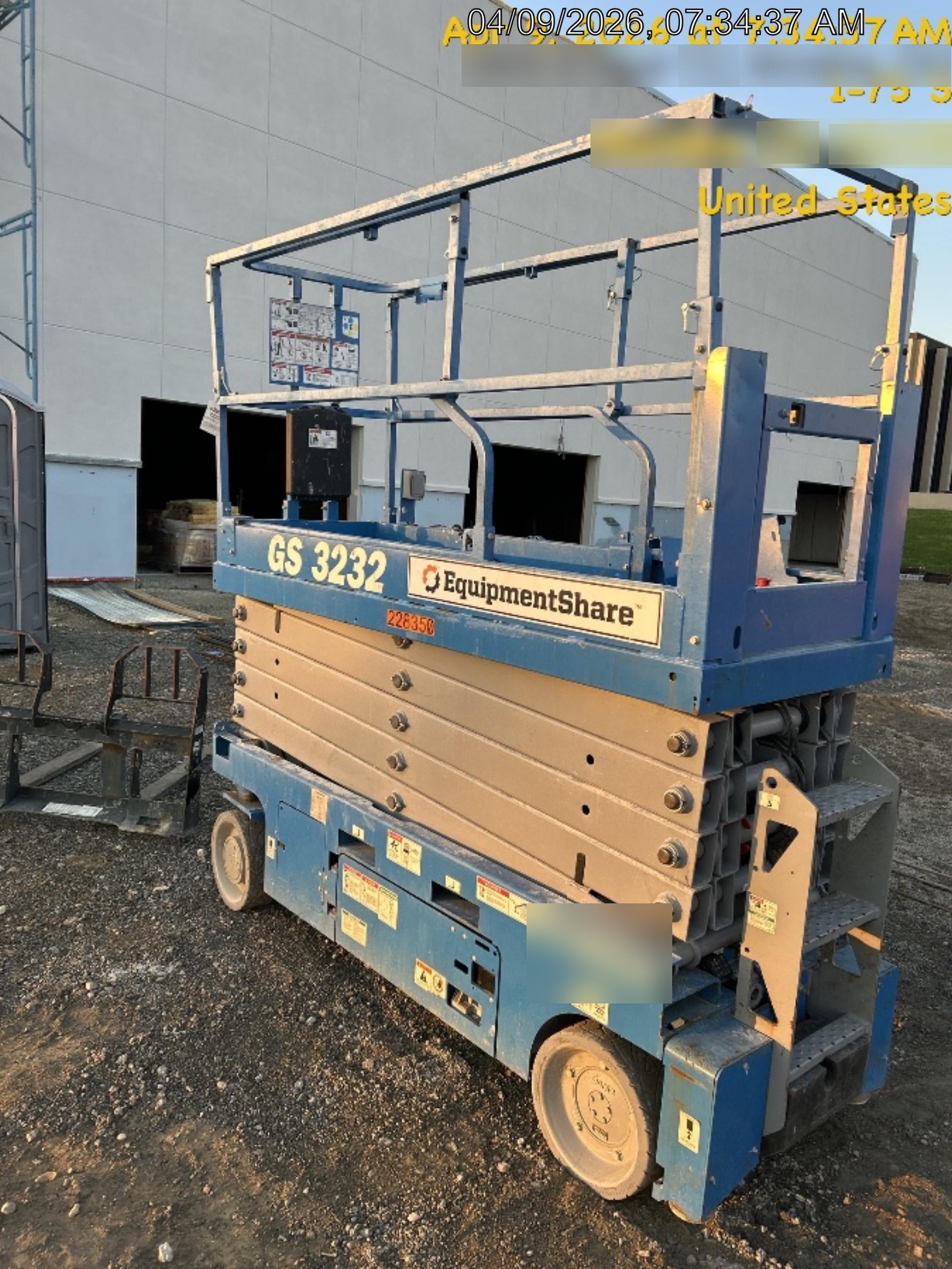 2022 GENIE GS-3232