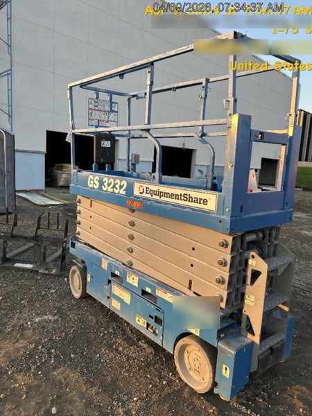 2022 GENIE GS-3232