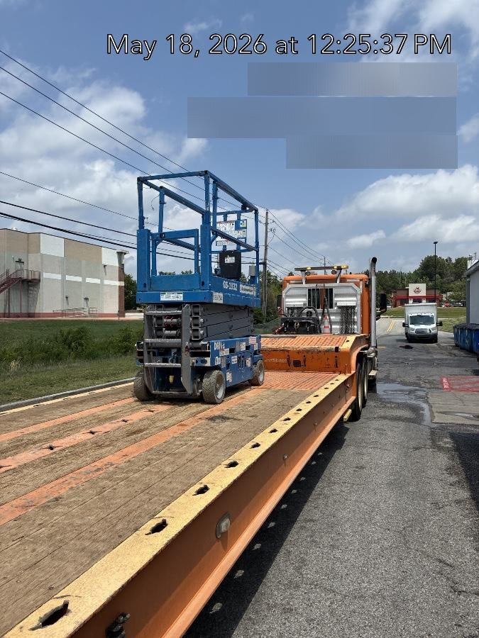 2019 Genie GS-1930 Fixed rails with chain Entry