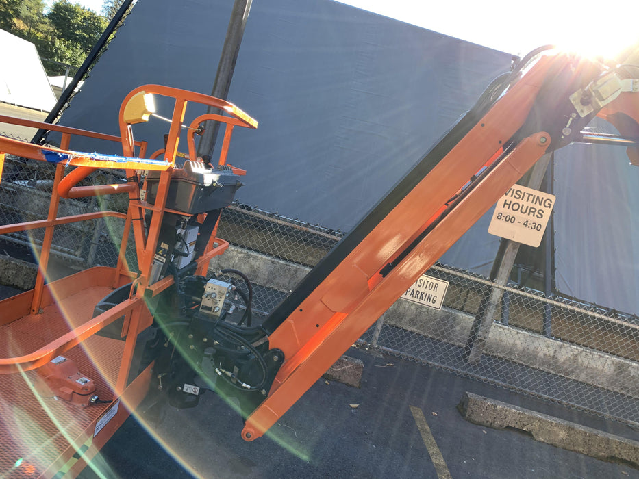 2020 JLG 660SJ