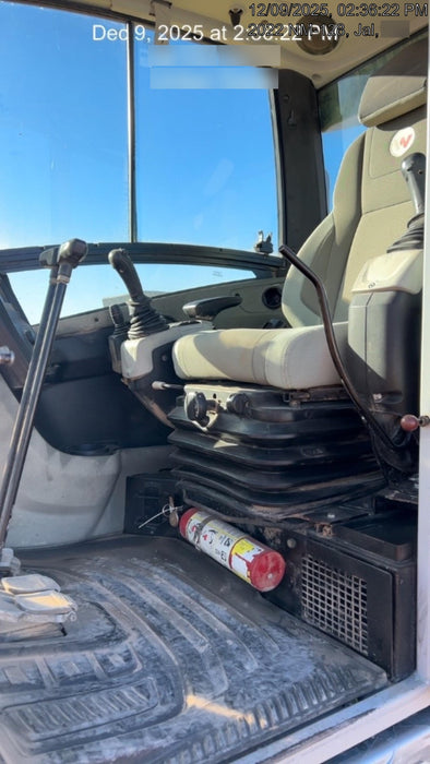 2019 Wacker Neuson ET90 Enclosed Cab, Hybrid Tracks, Long Dipperstick, T4, Hydraulic Thumb w/Manual QC, Buckets: 18/24/36"