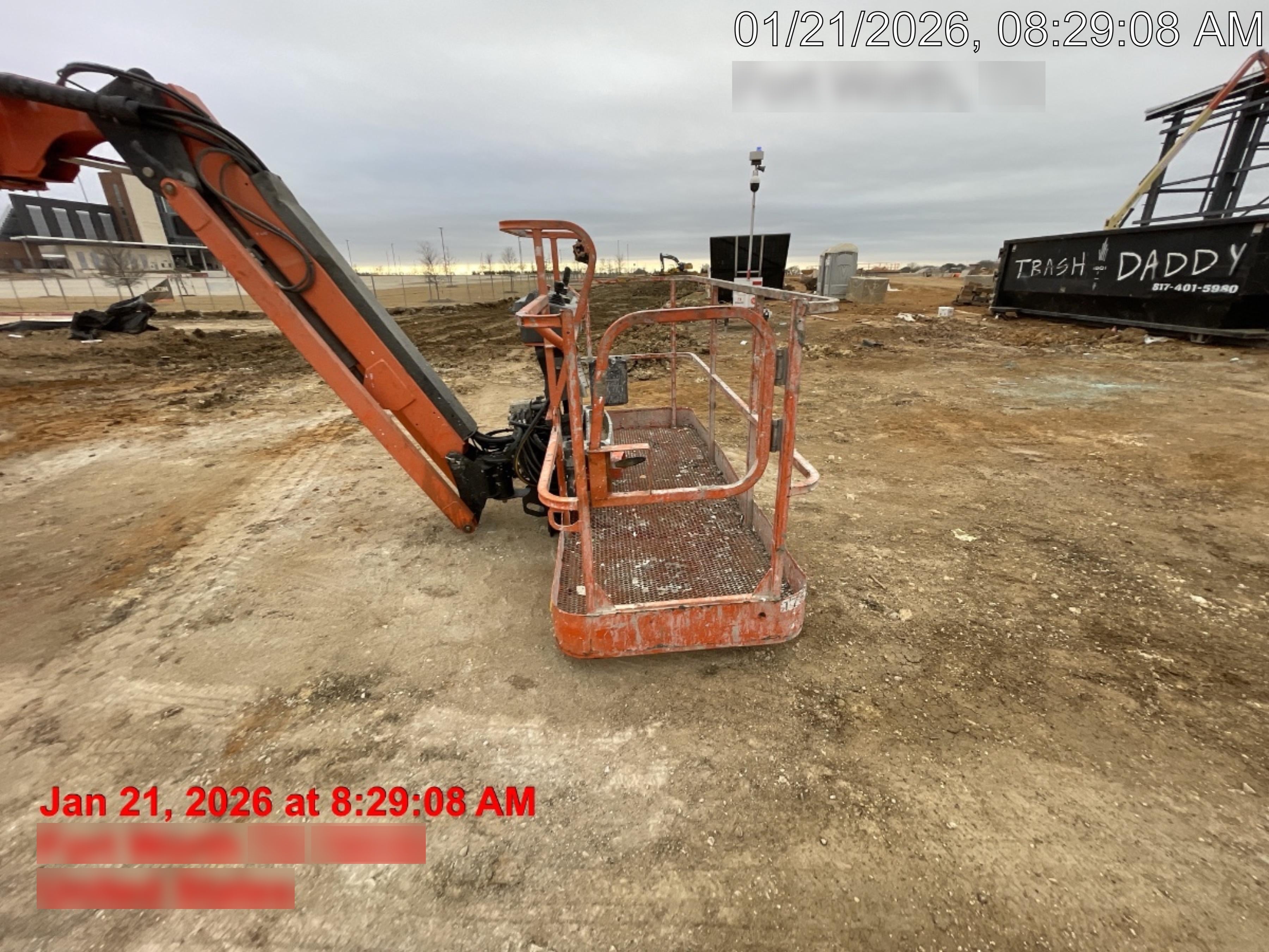 2023 JLG 660SJ